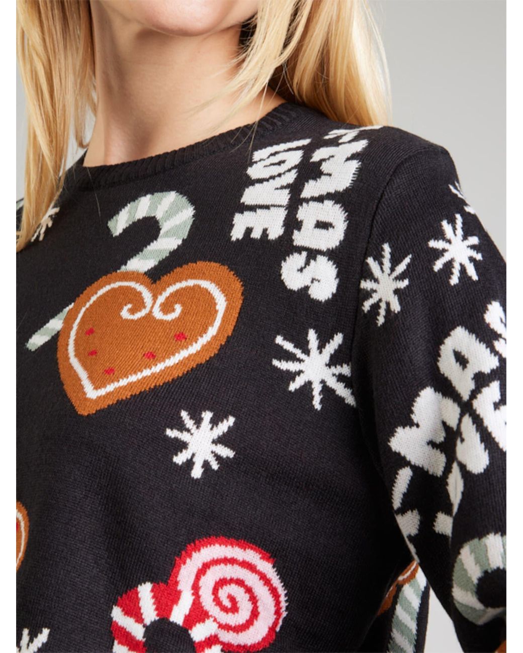 Sublevel Black Pullover