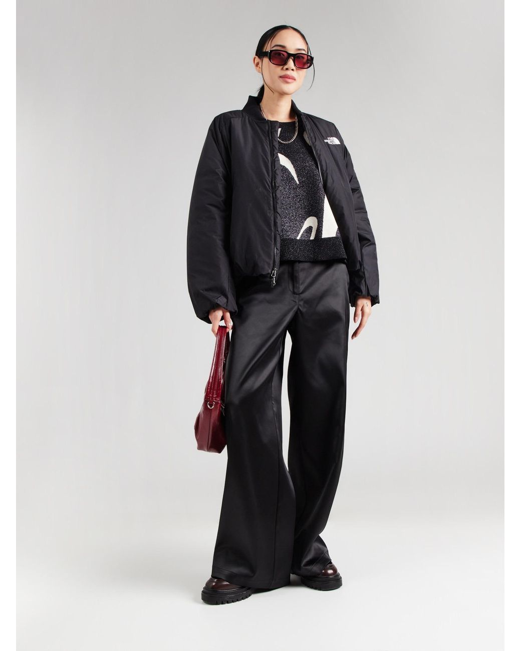 Numph Black Pullover Numitzy