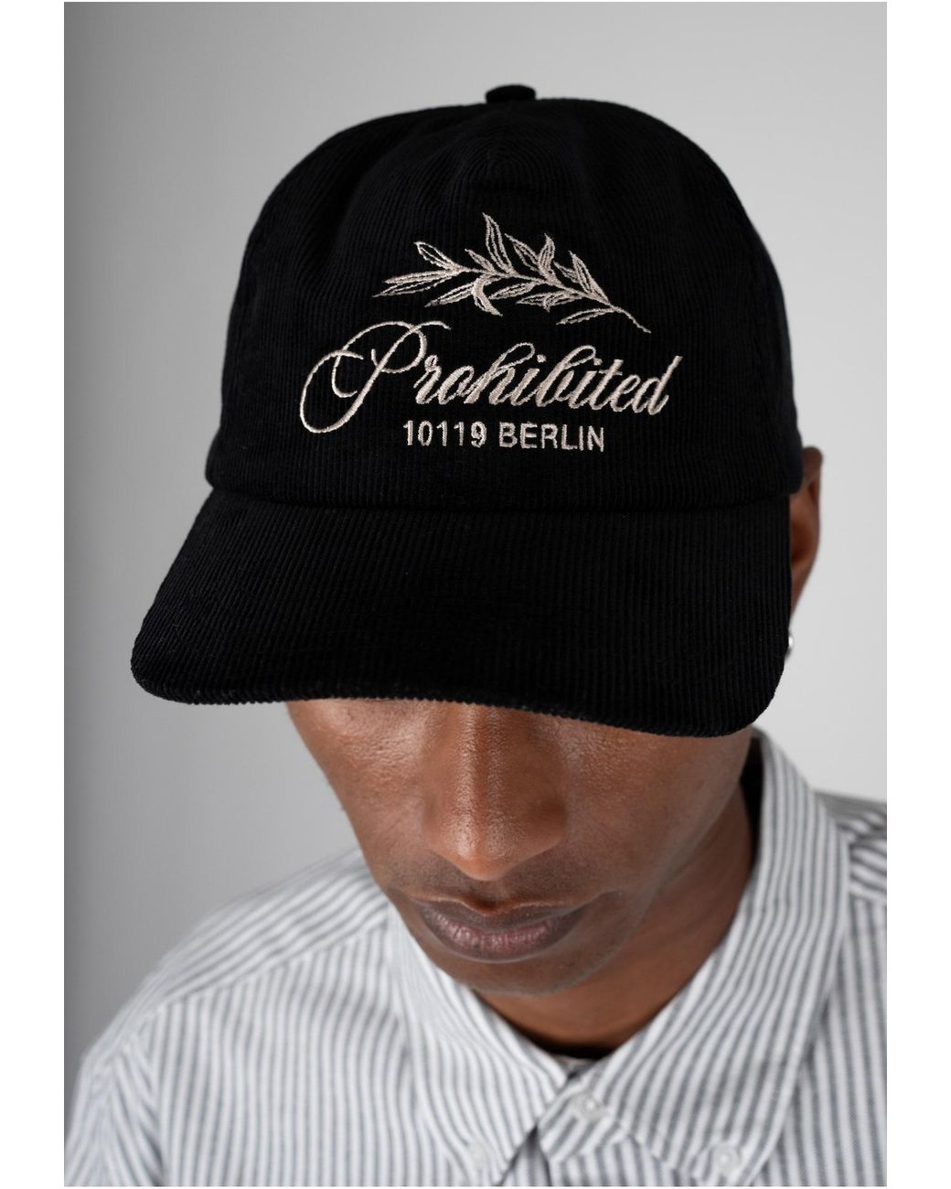 Prohibited Cap Leaf in Black für Herren