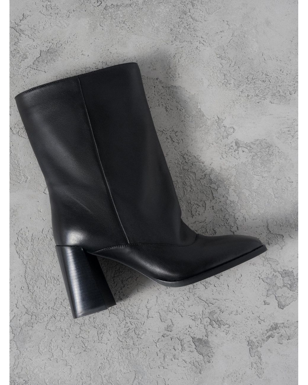 ESTRO Black Ankle Boots 25118