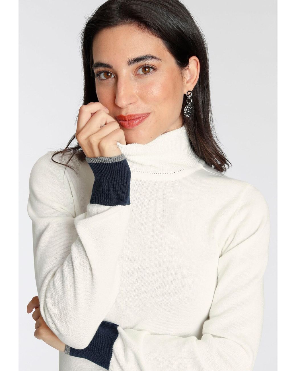 AJC White Pullover