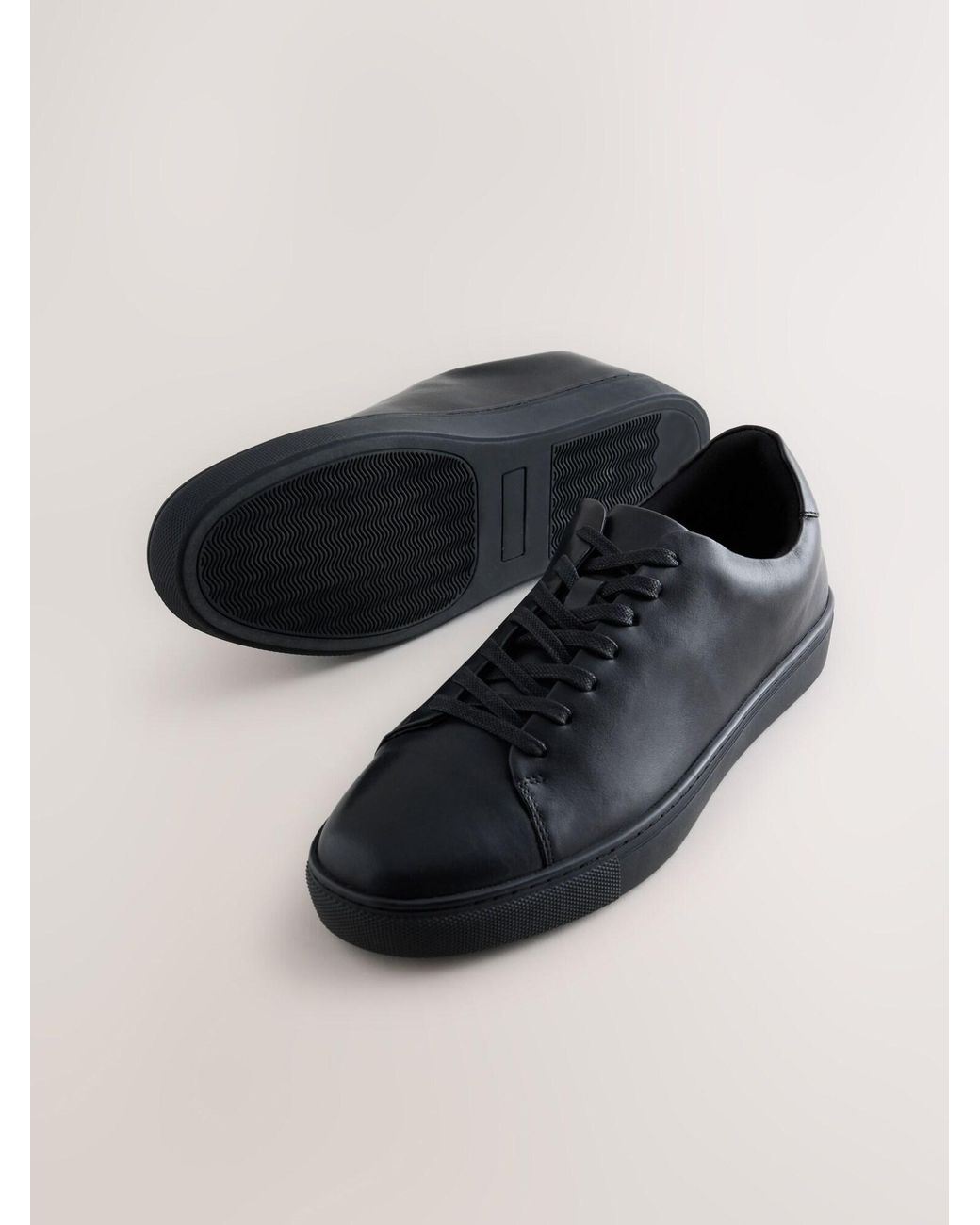 Next Sneaker in Black für Herren