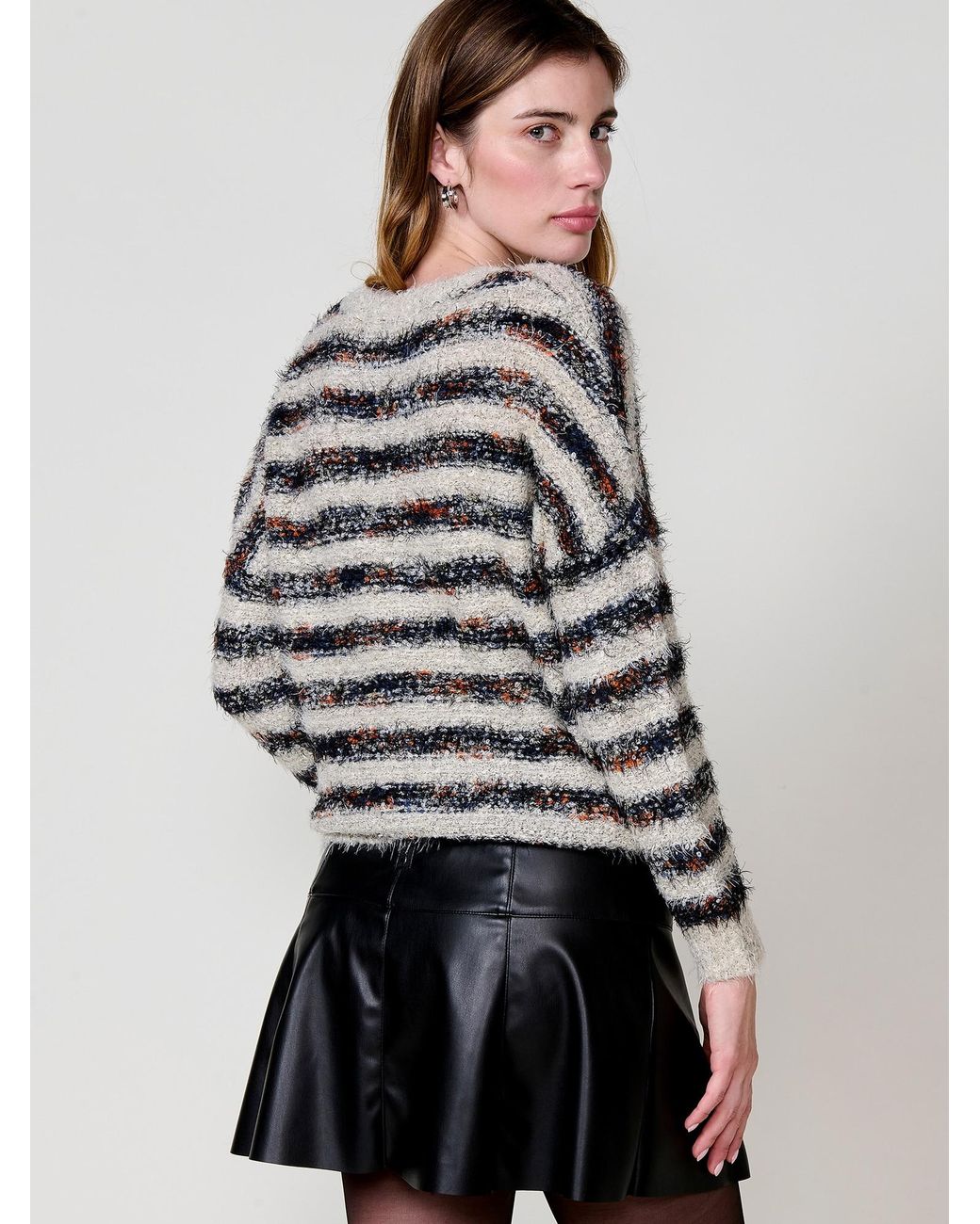 Koröshi Gray Pullover