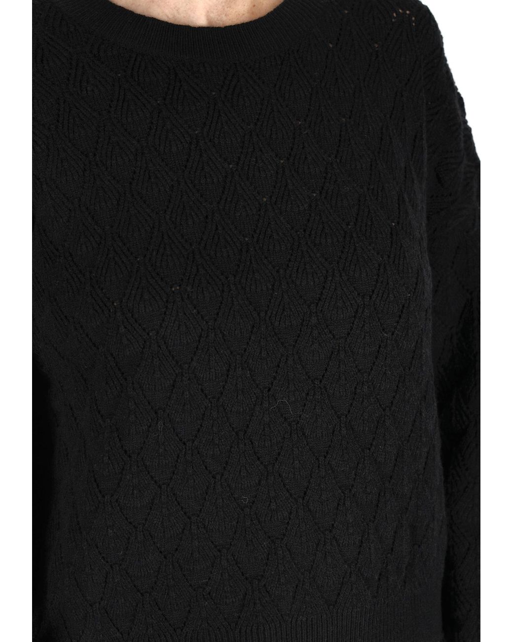 Jalene Black Pullover