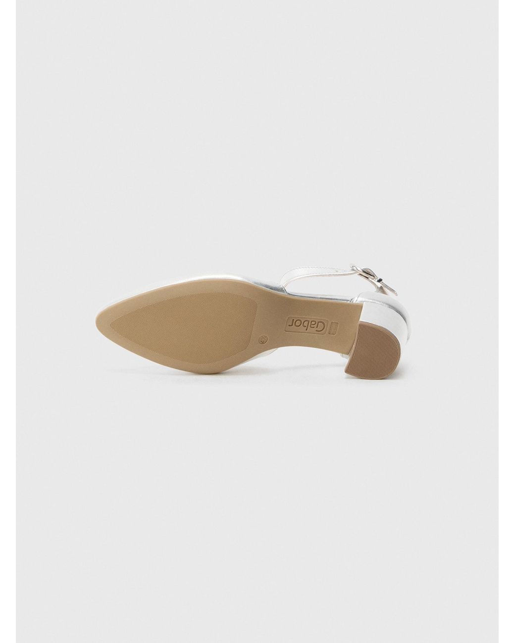 Gabor White Pumps