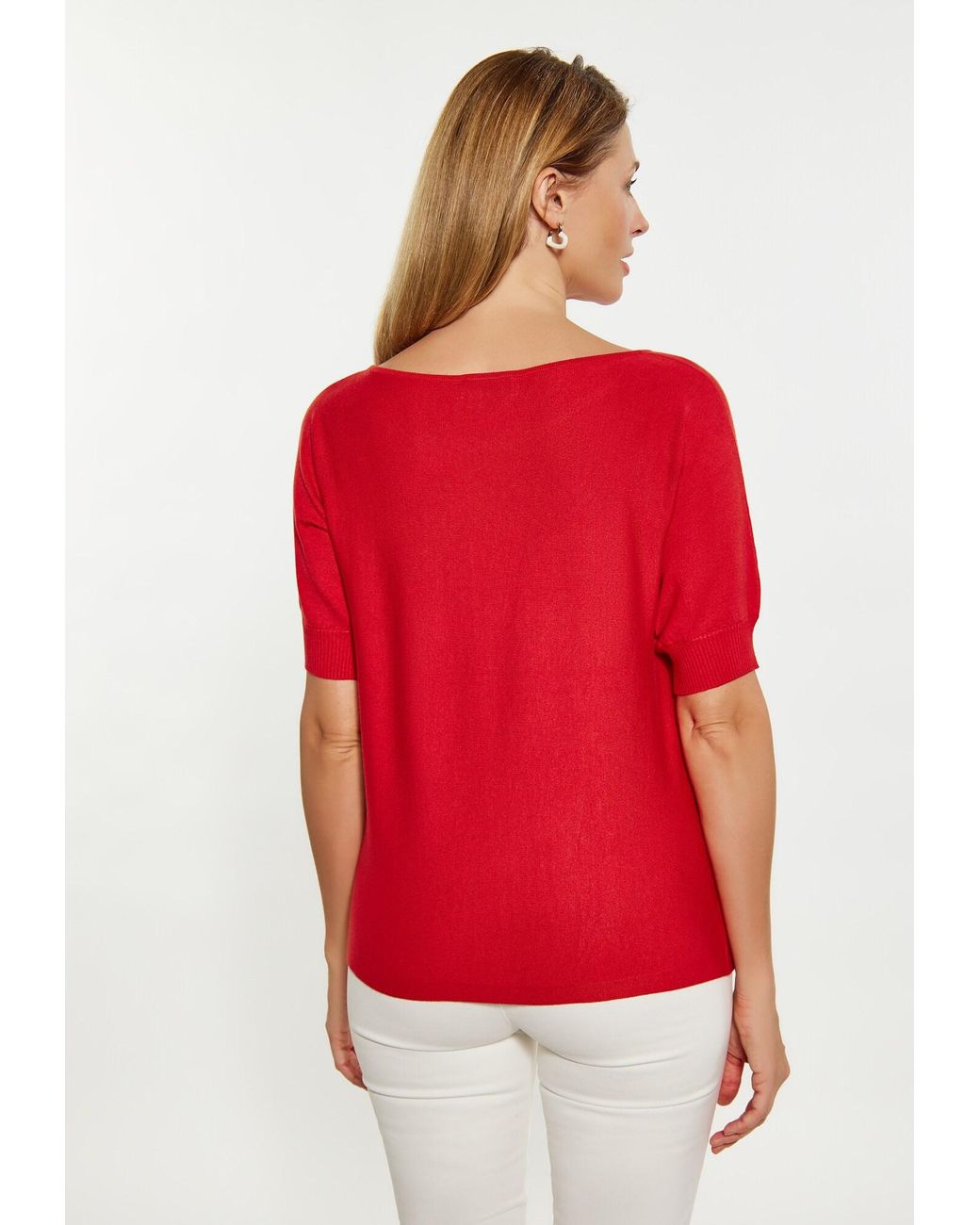 Usha Red Pullover