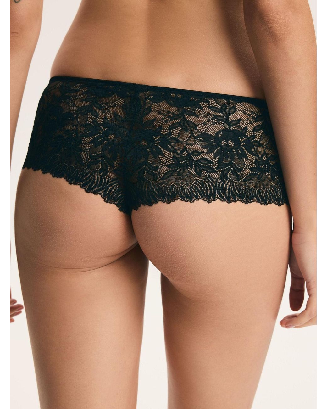 ESOTIQ Black String