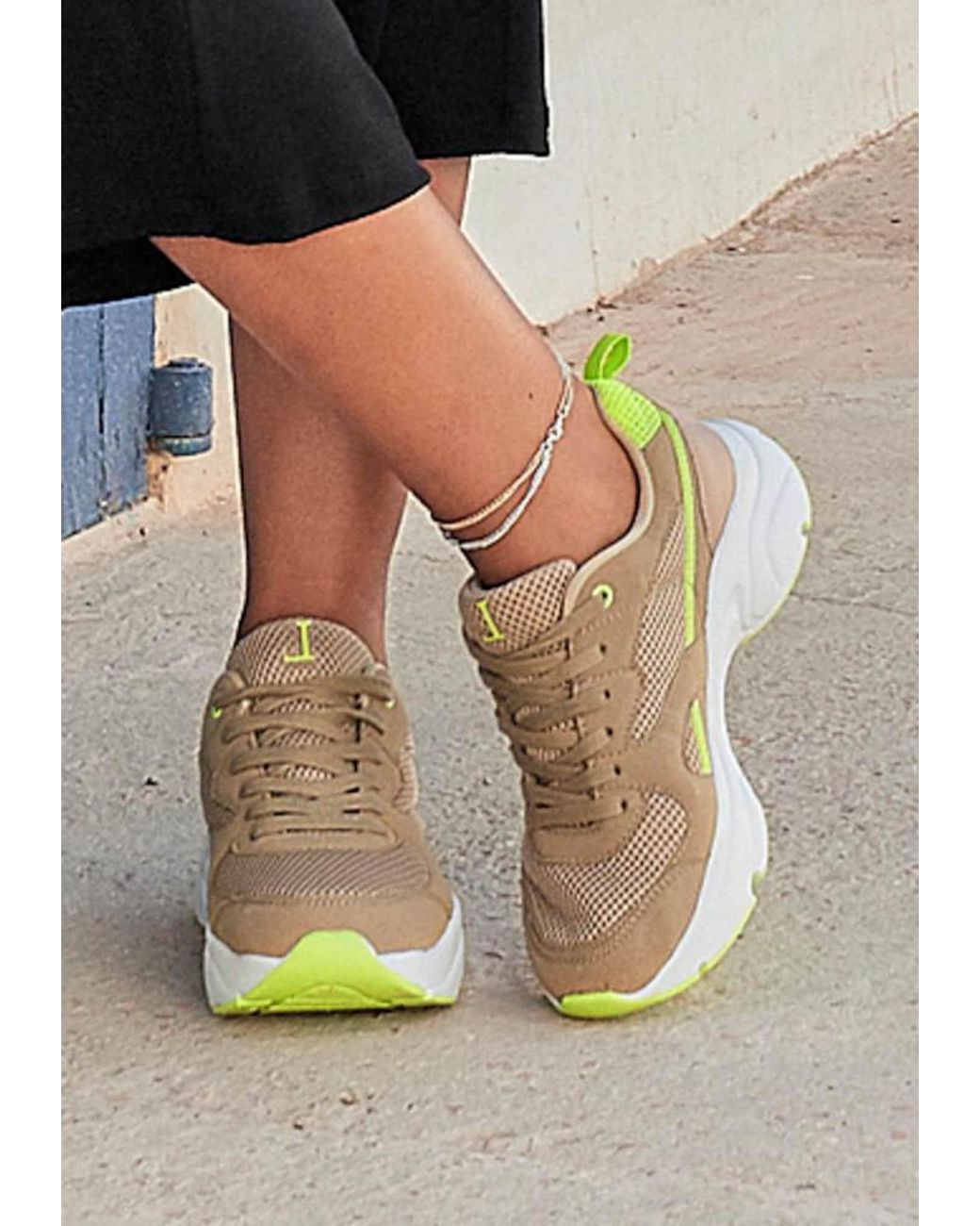 Lascana Multicolor Sneaker