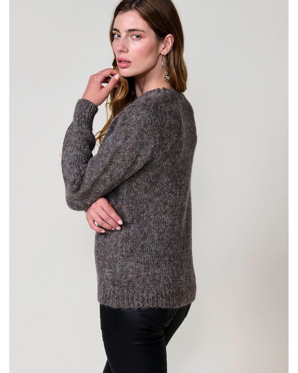 Koröshi Gray Pullover