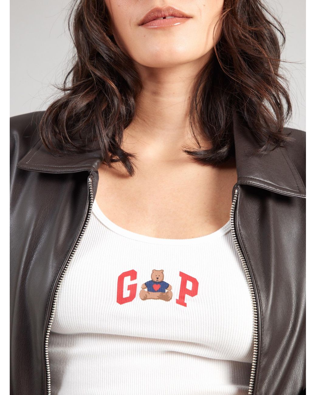 Gap White Top