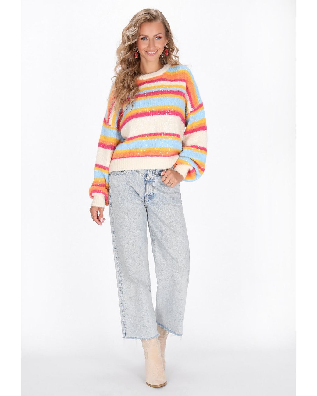 IZIA Red Pullover