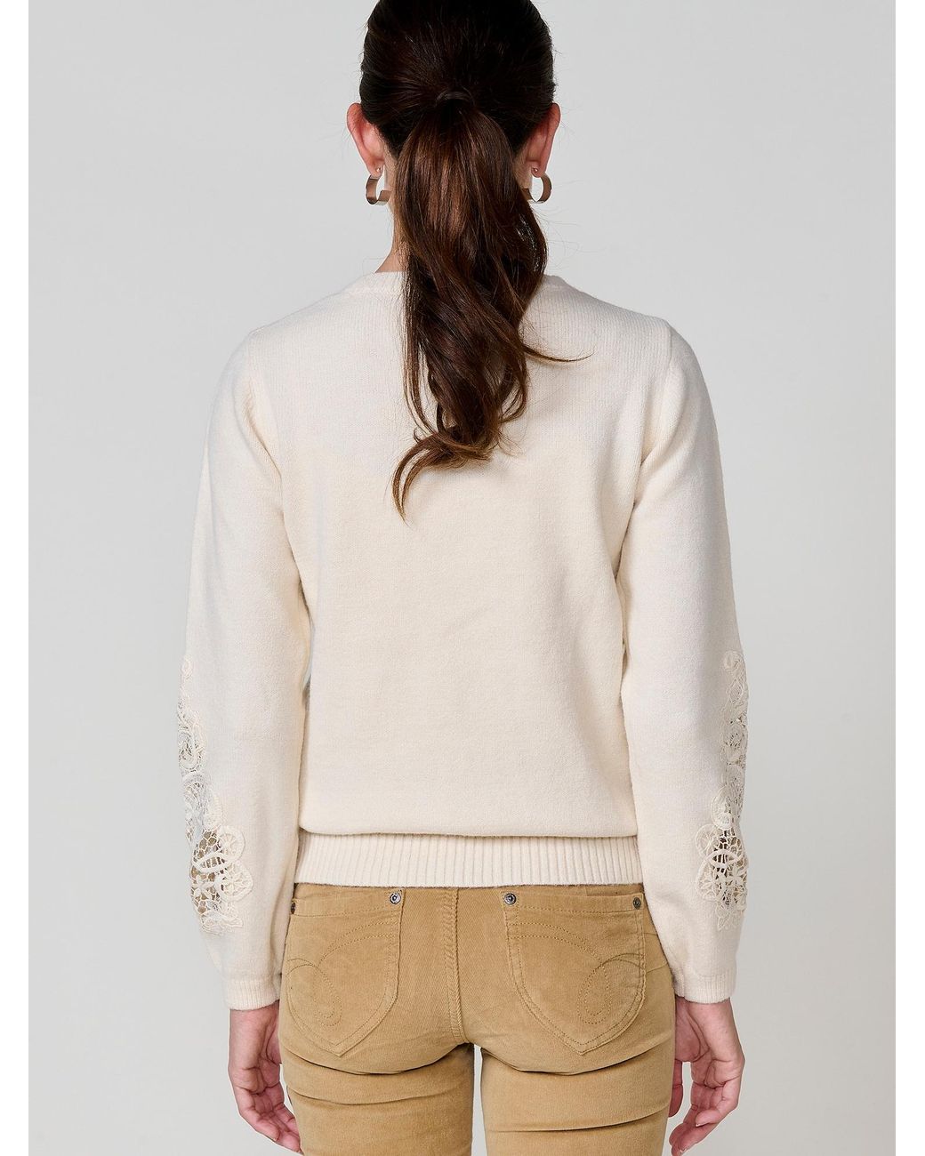 Koröshi White Pullover