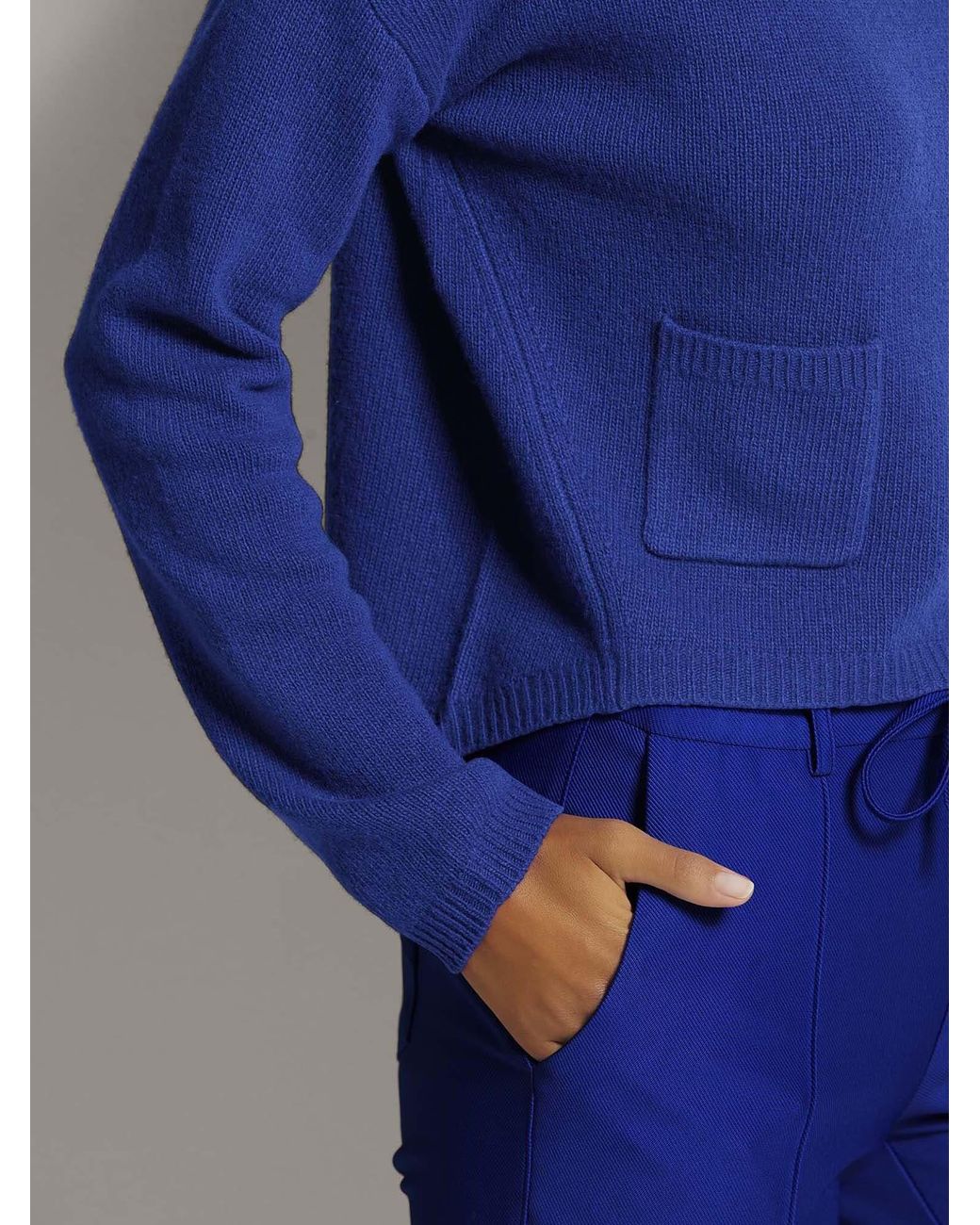 Madeleine Blue Pullover