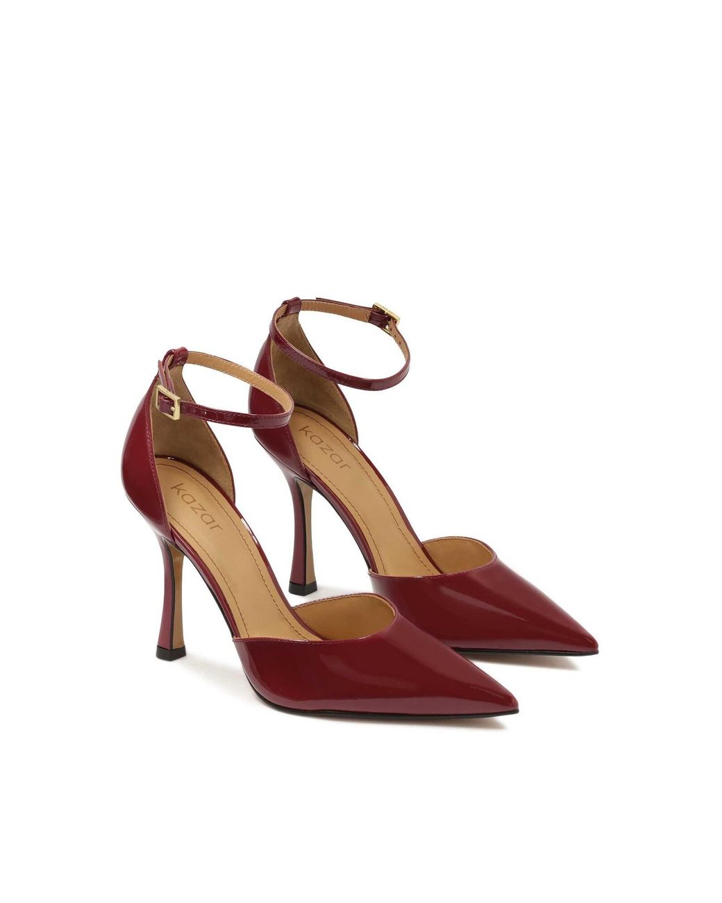 Kazar White Pumps