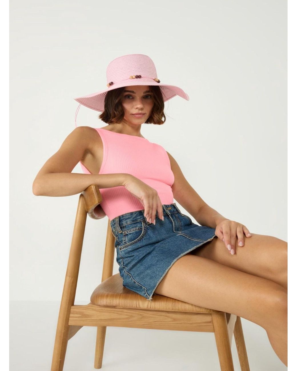 C&City Pink Hut