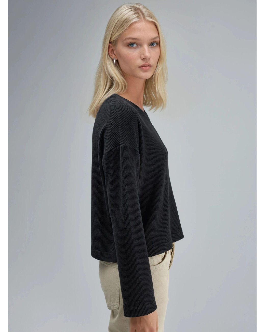 Busem Black Pullover