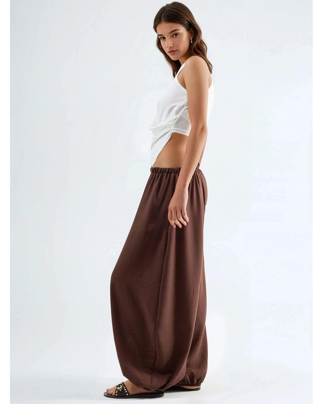 Busem Brown Hose