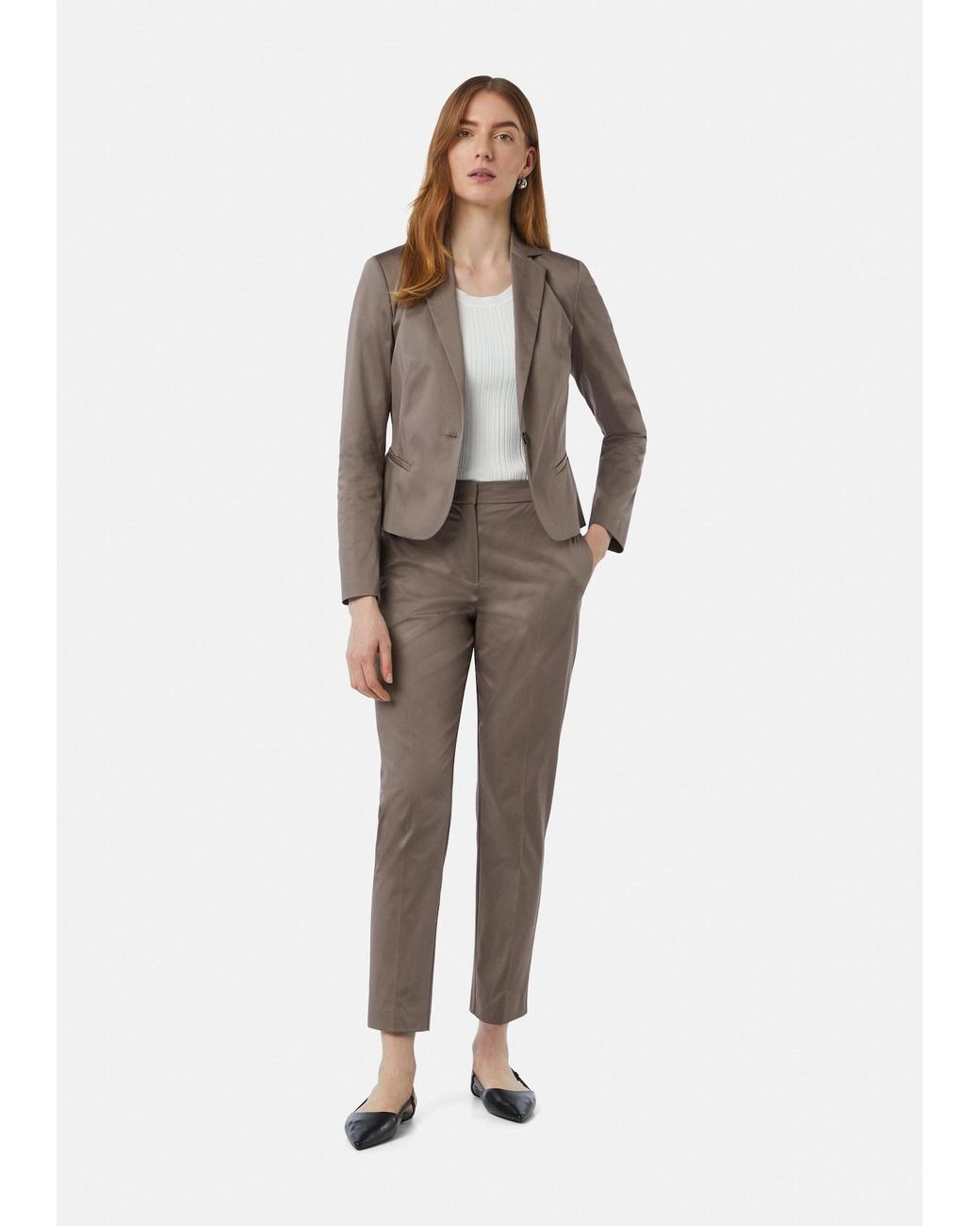 Comma, Gray Hose