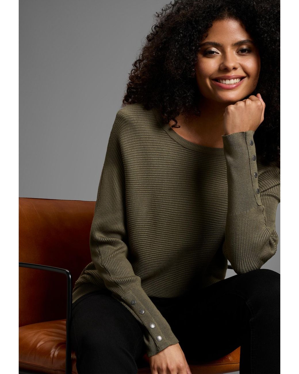 Laura Scott Green Pullover
