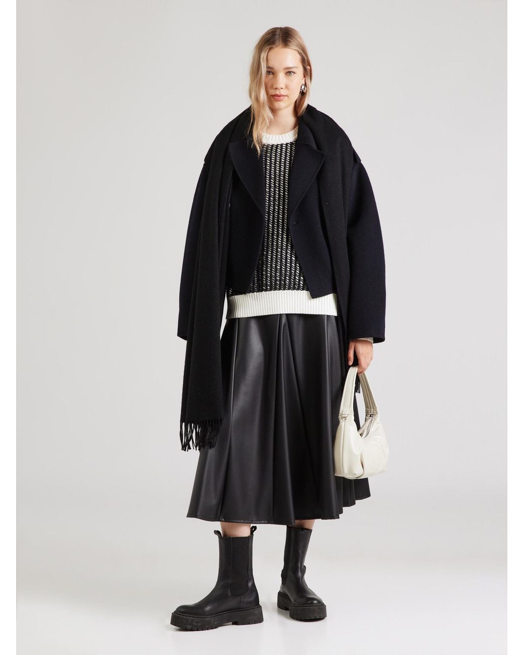 French Connection Black Pullover Jullie