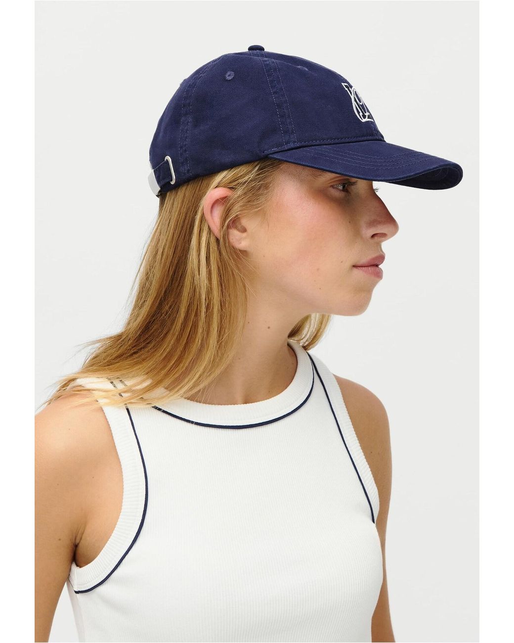 Oh April Blue Cap Arina