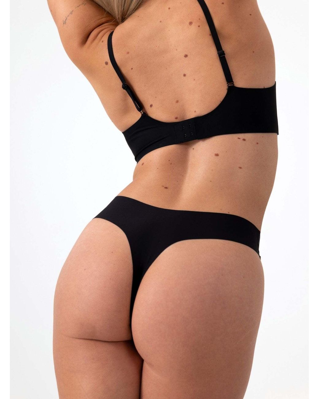 Snocks Black String