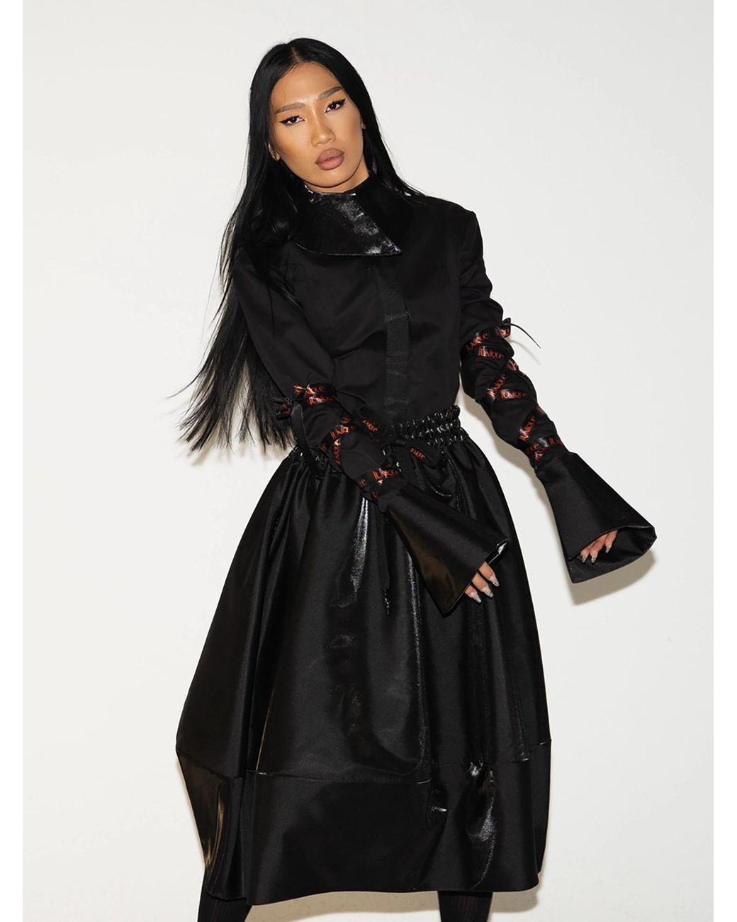 Unique Black Rock Taffeta Balloon Skirt