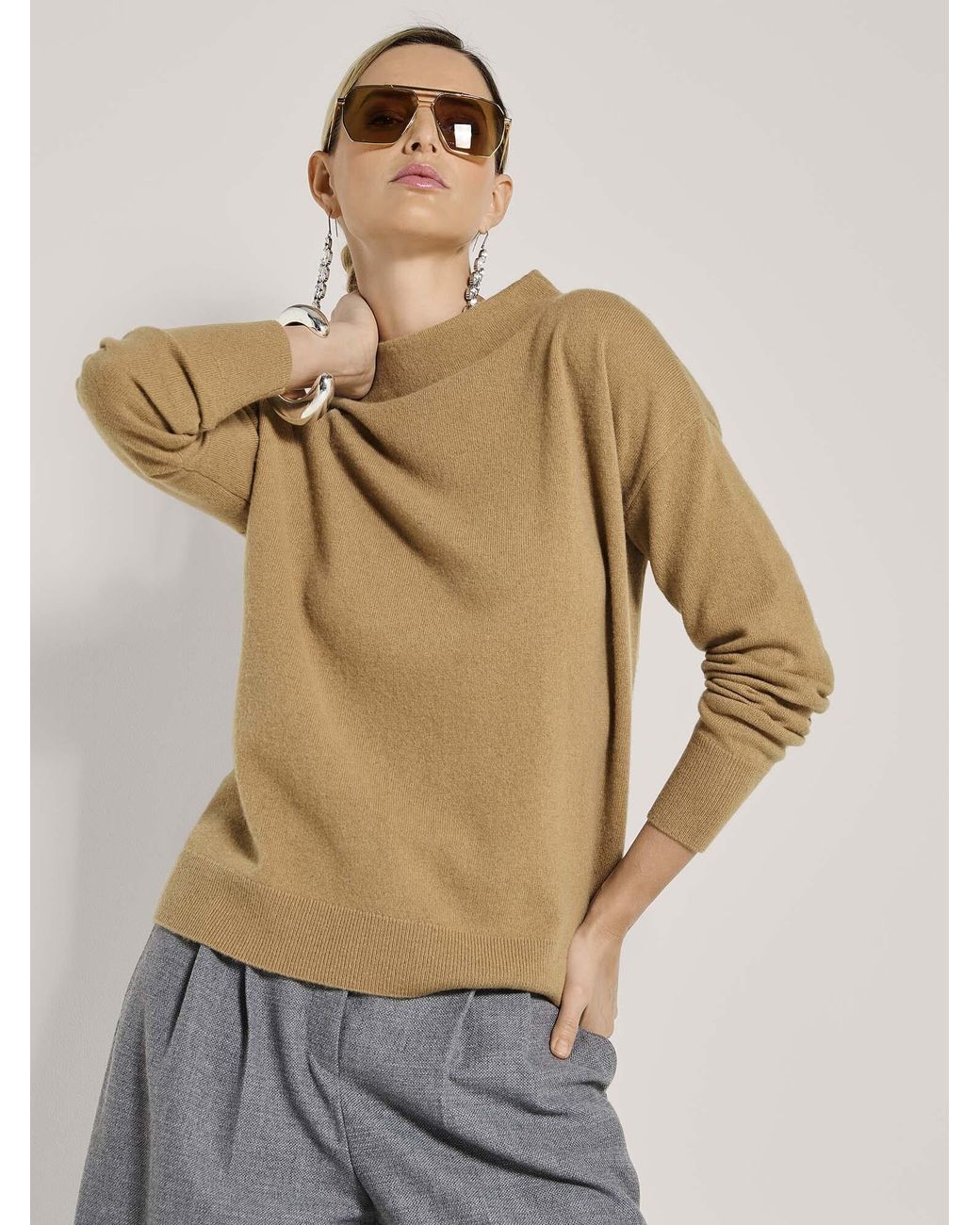Madeleine Natural Pullover