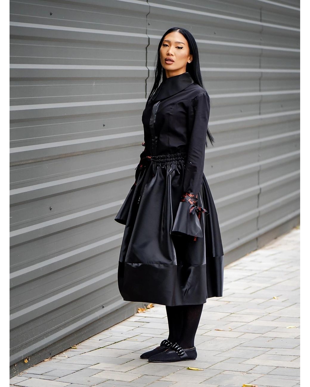 Unique Black Rock Taffeta Balloon Skirt