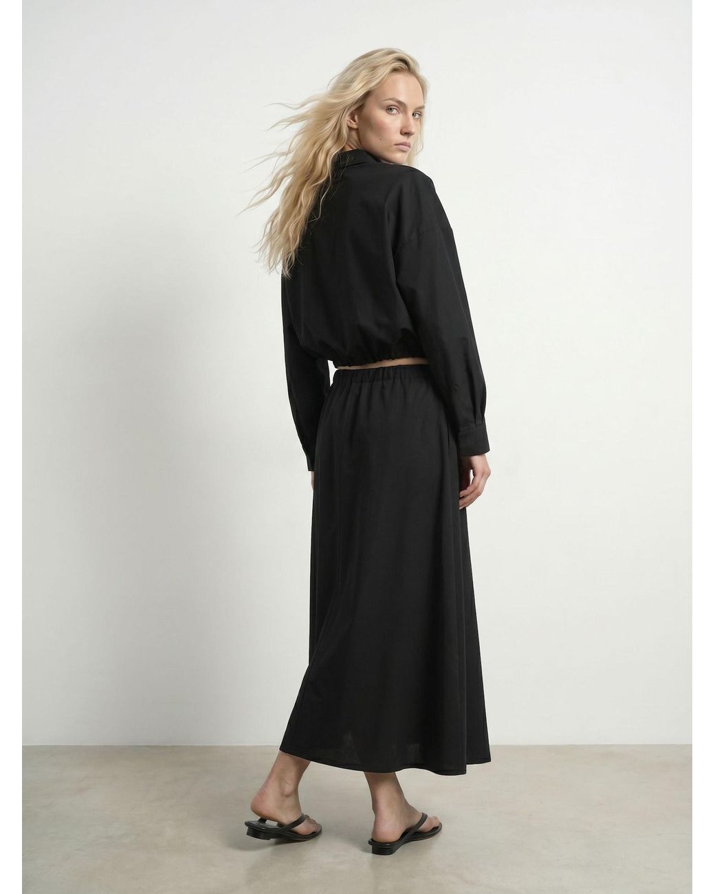 HYPEDROP Black Bluse