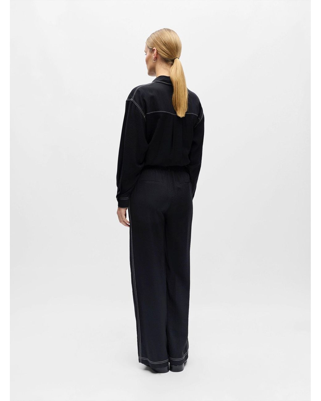 Object Black Hose
