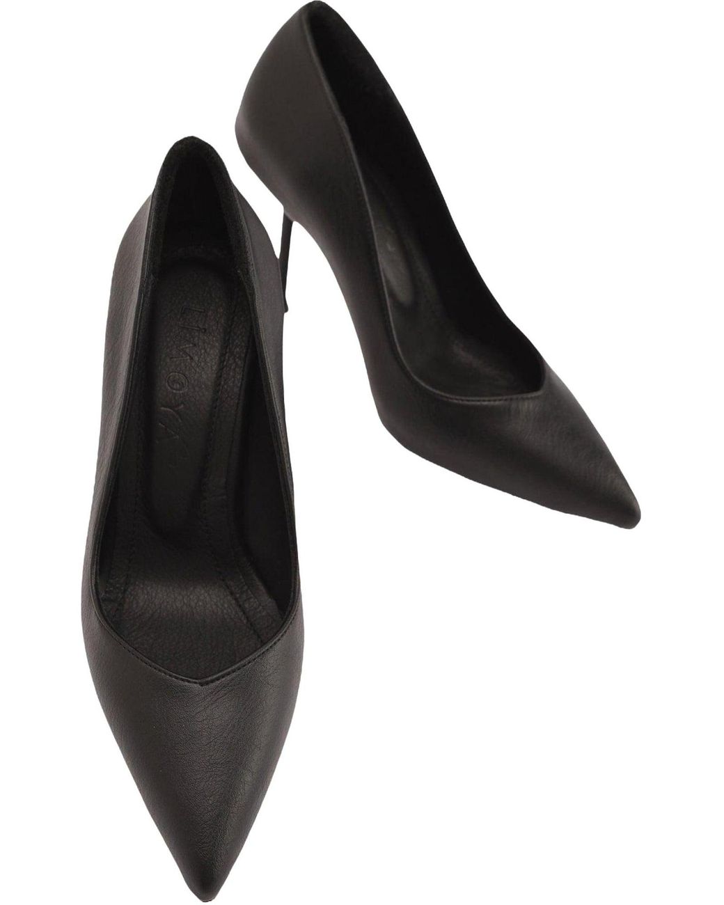 Limoya Black Pumps