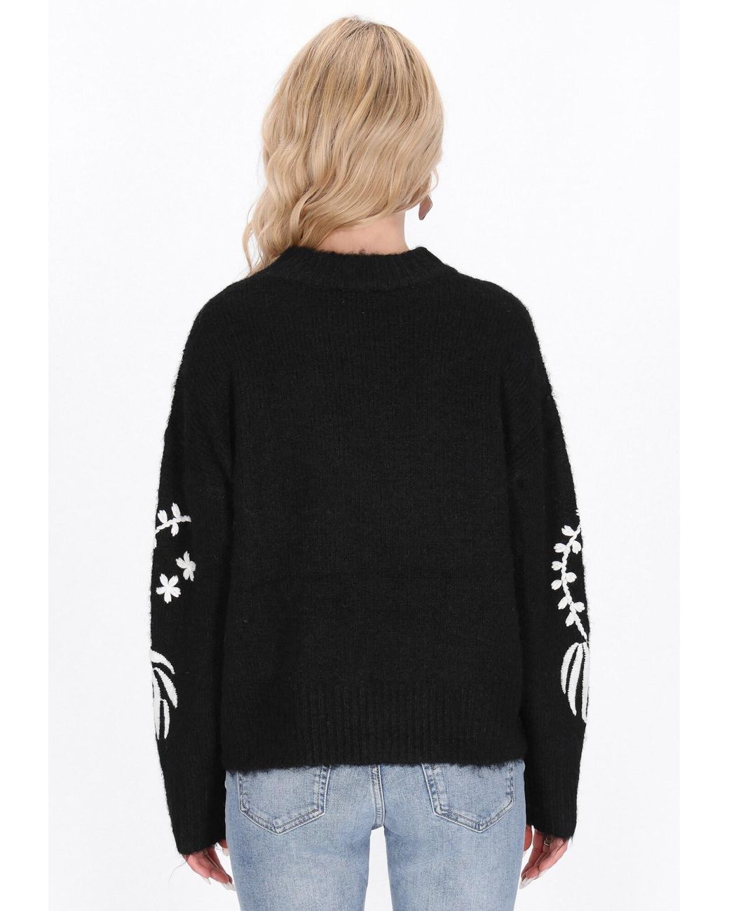 IZIA Black Pullover
