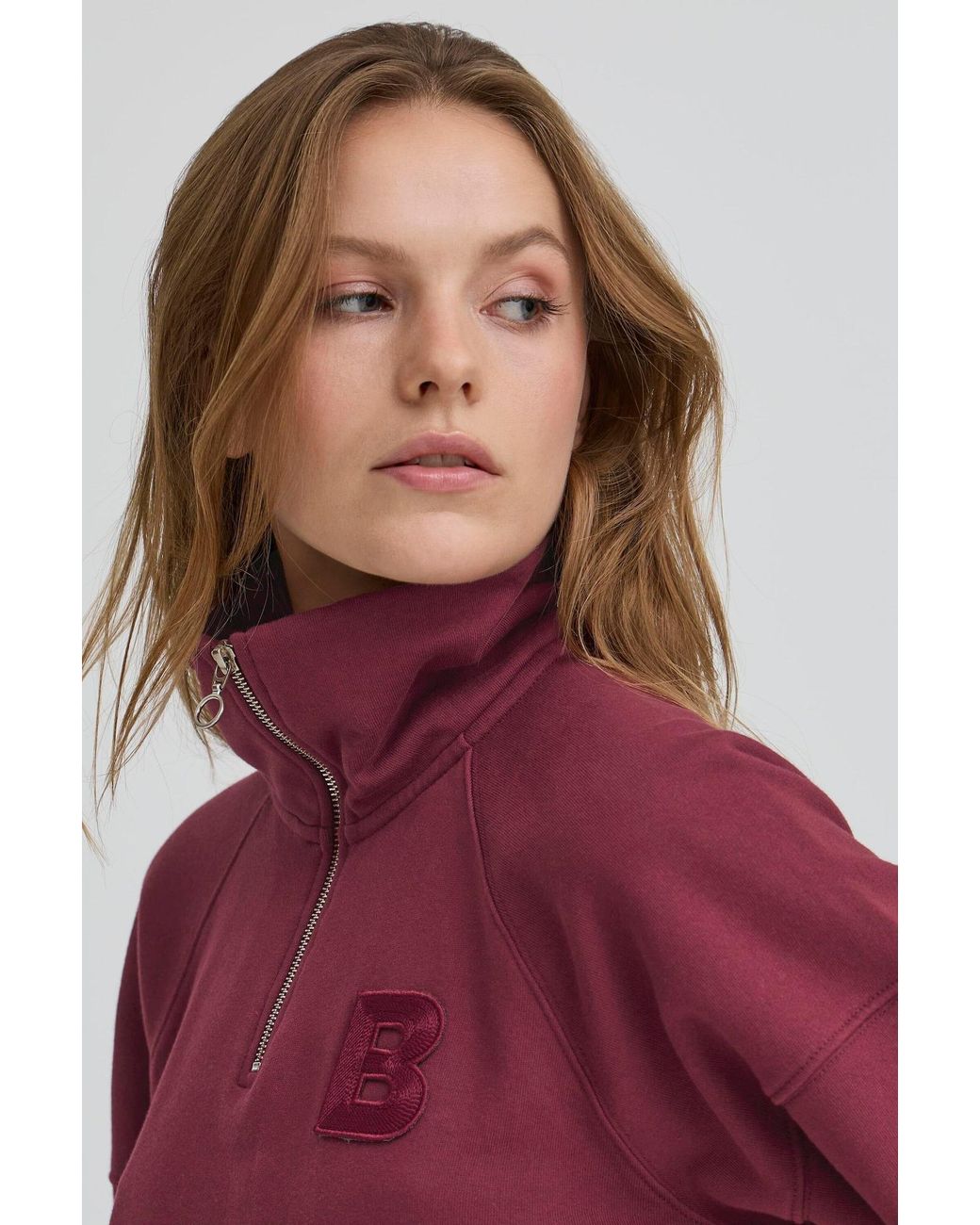 Ball Red Pullover