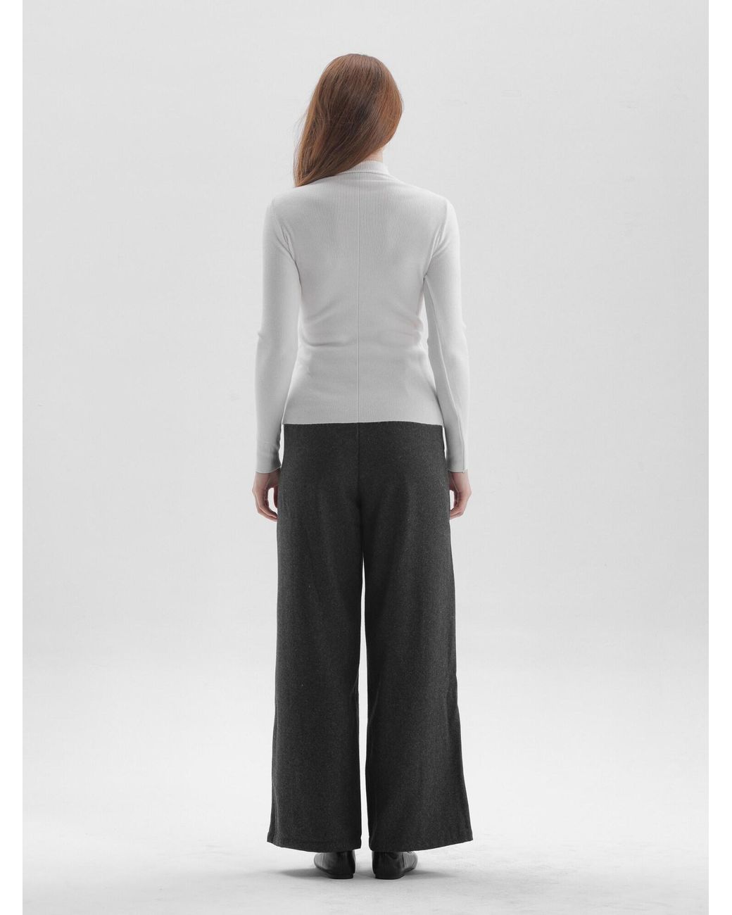 TorWeit White Pullover Winter Layer Top