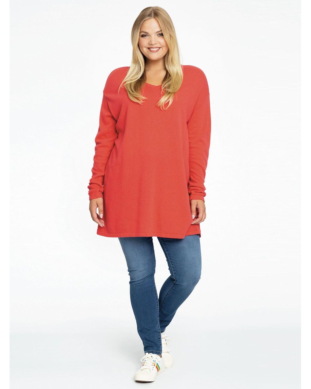 Yoek Red Pullover
