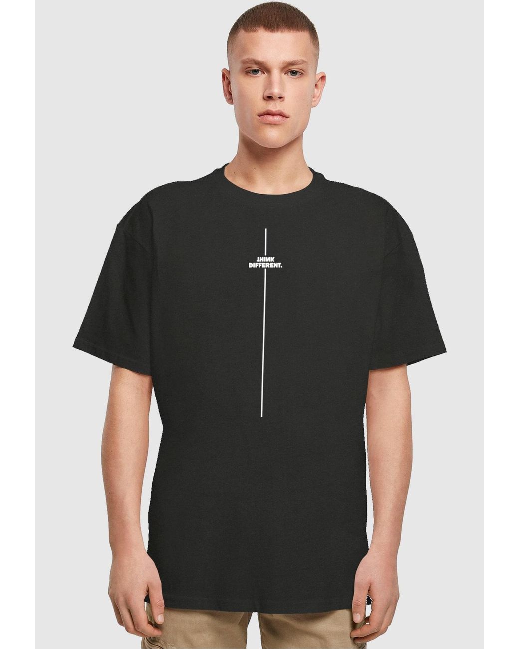 Merchcode T-Shirt Think Different in Black für Herren
