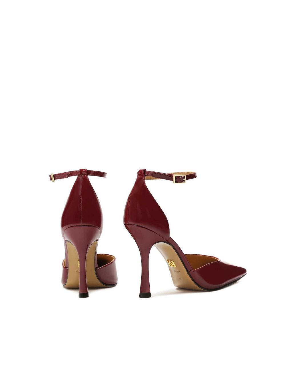 Kazar White Pumps