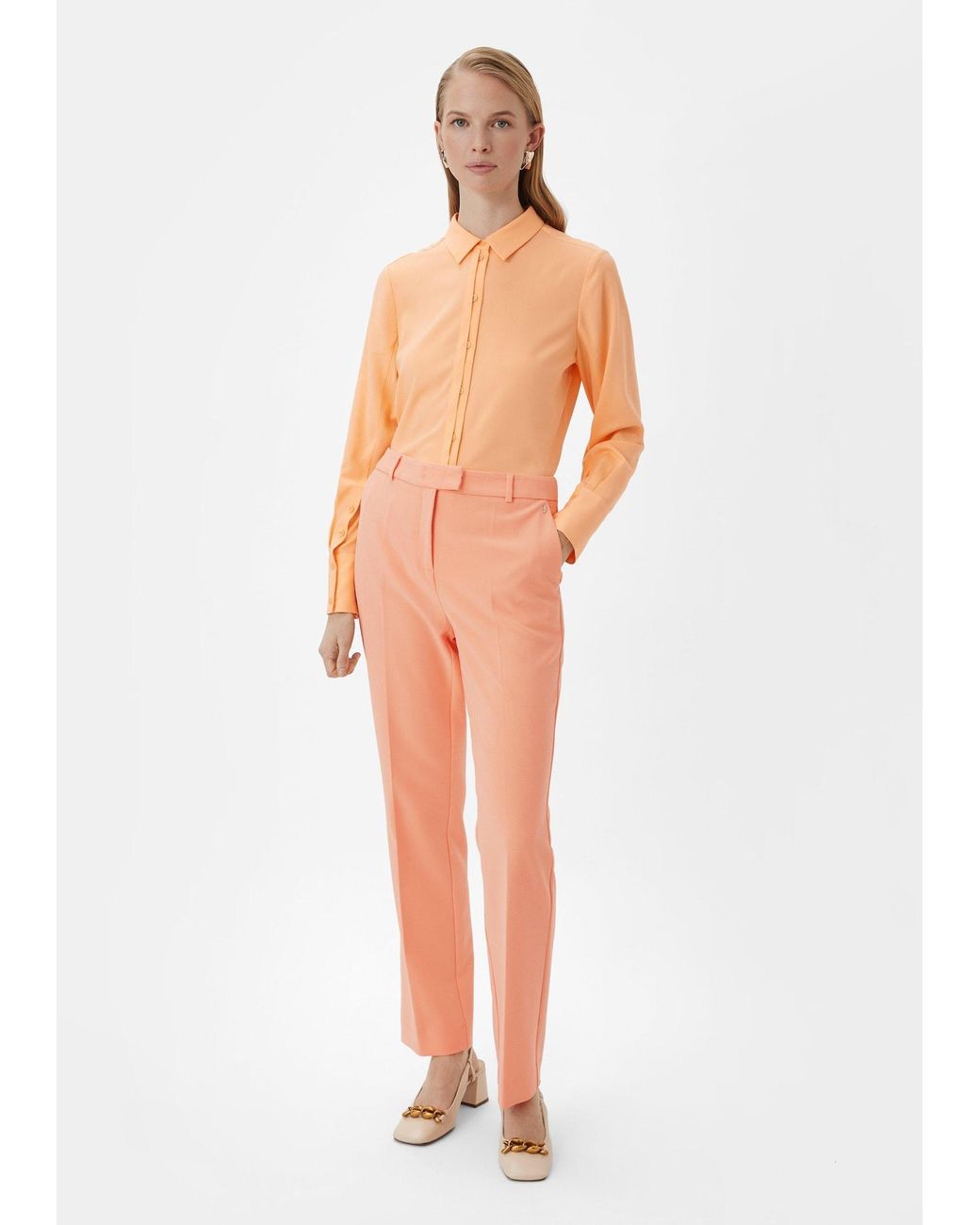 Comma, Orange Hose
