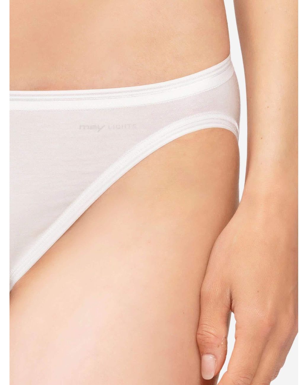 Mey White Slip Lights Basic