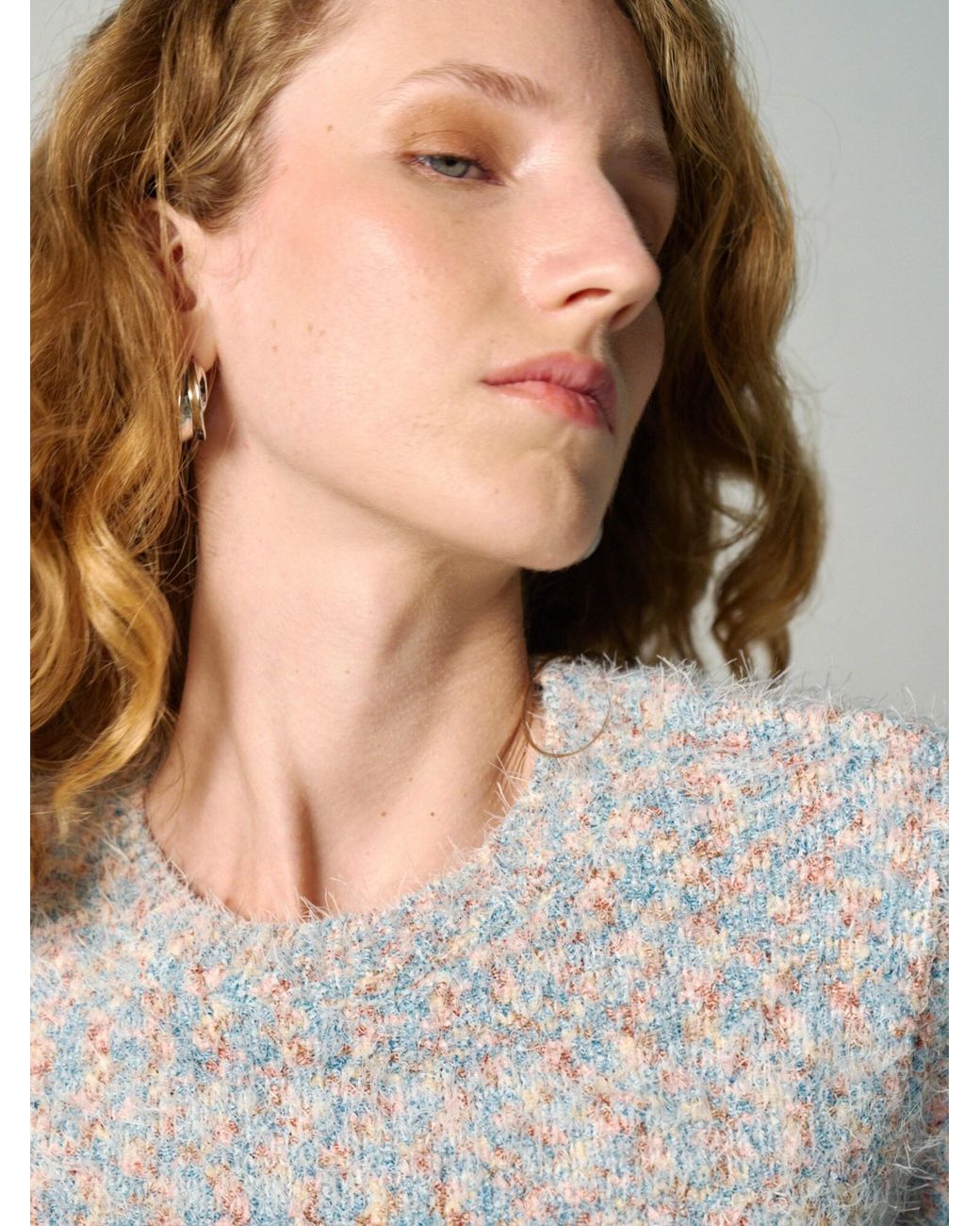 Koröshi Gray Pullover