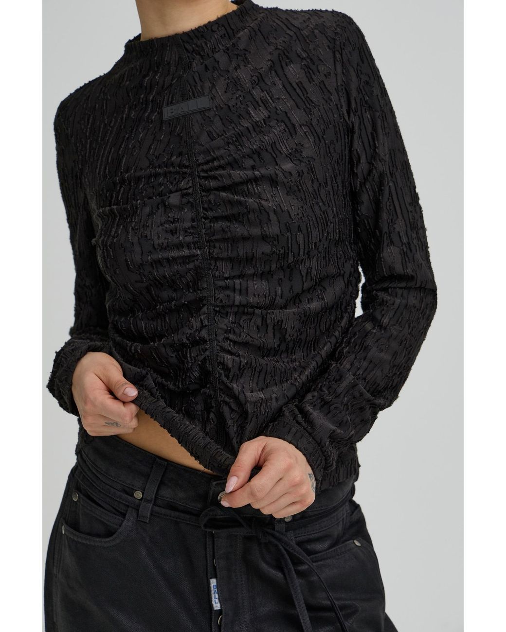 Ball Black Bluse