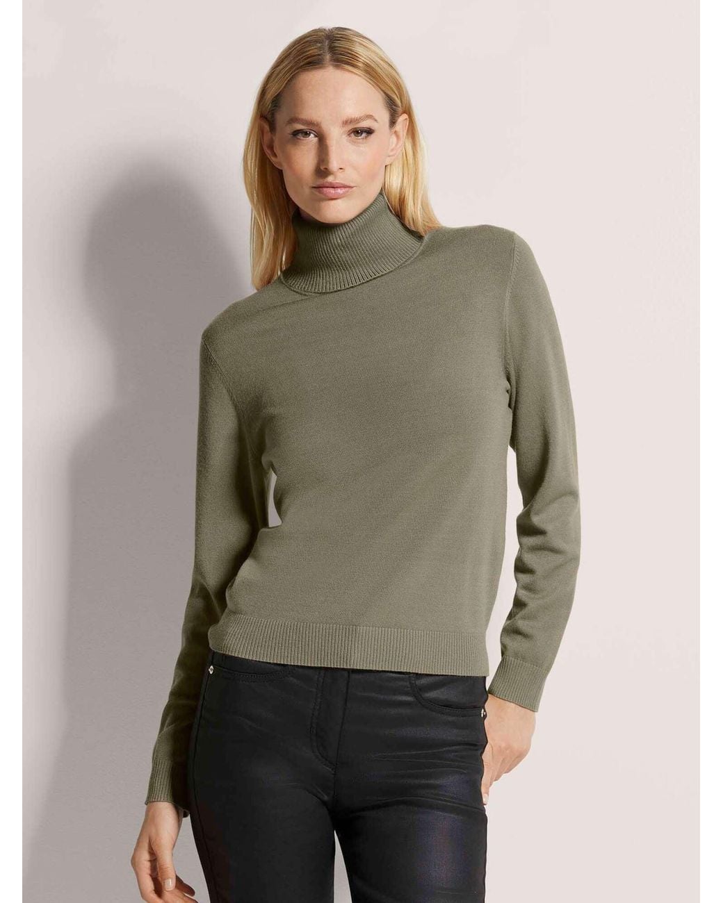 Madeleine Green Pullover