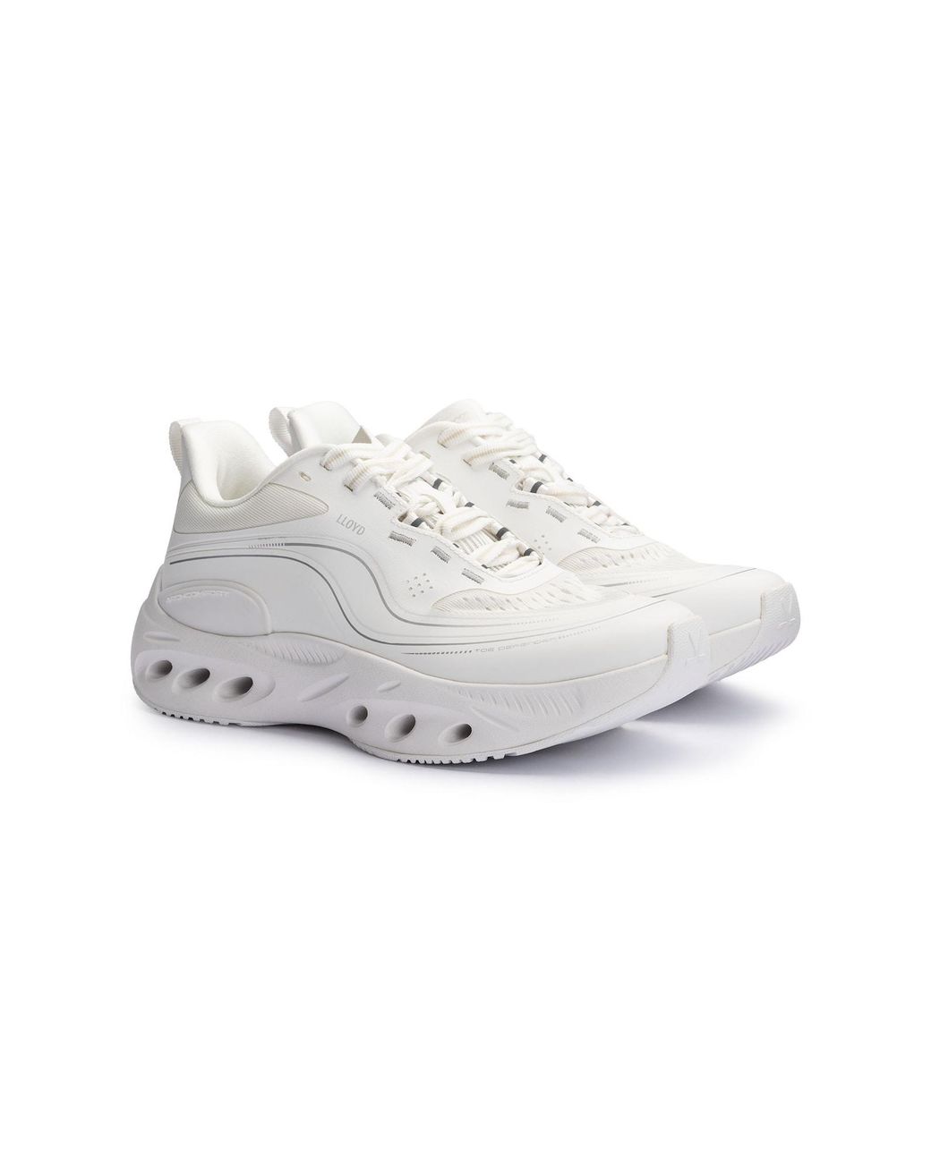 Lloyd White Sneaker Dash X