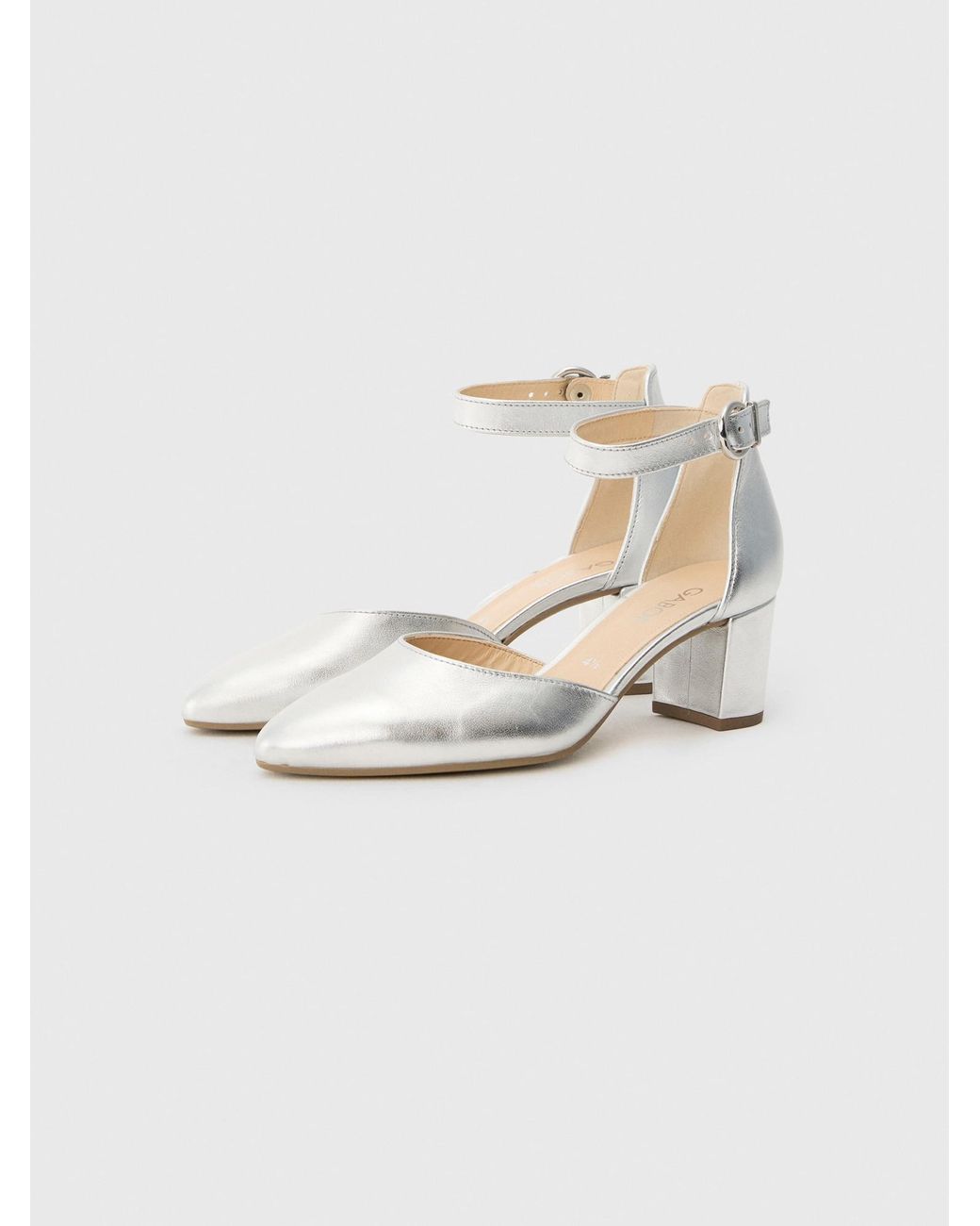 Gabor White Pumps