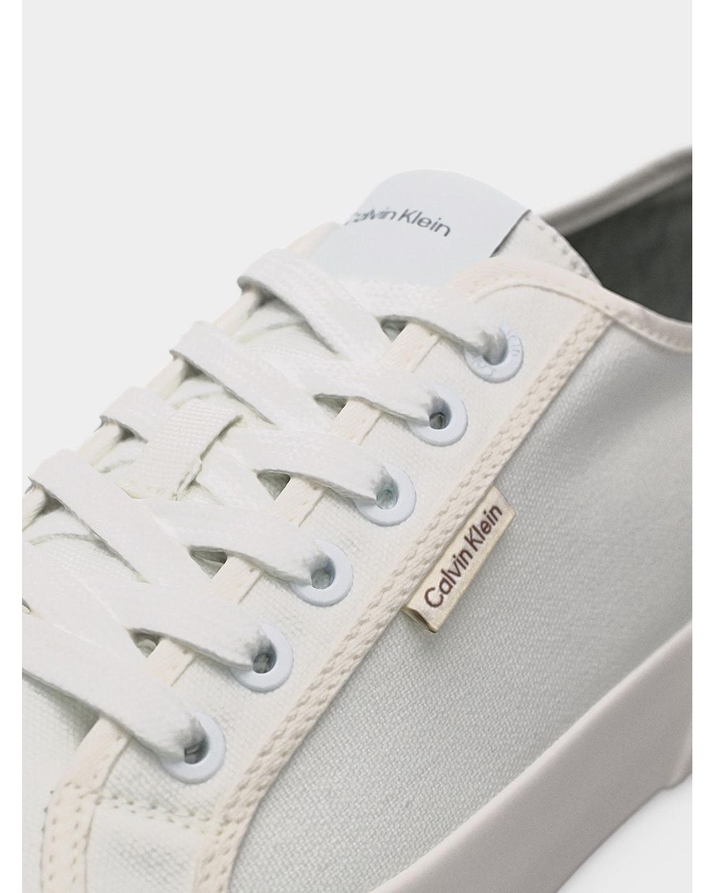 Calvin Klein Sneaker Vulcanised in White für Herren