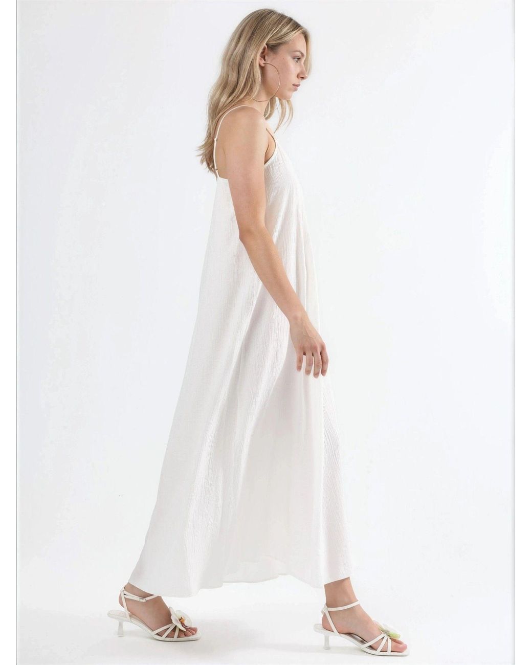 Busem White Kleid