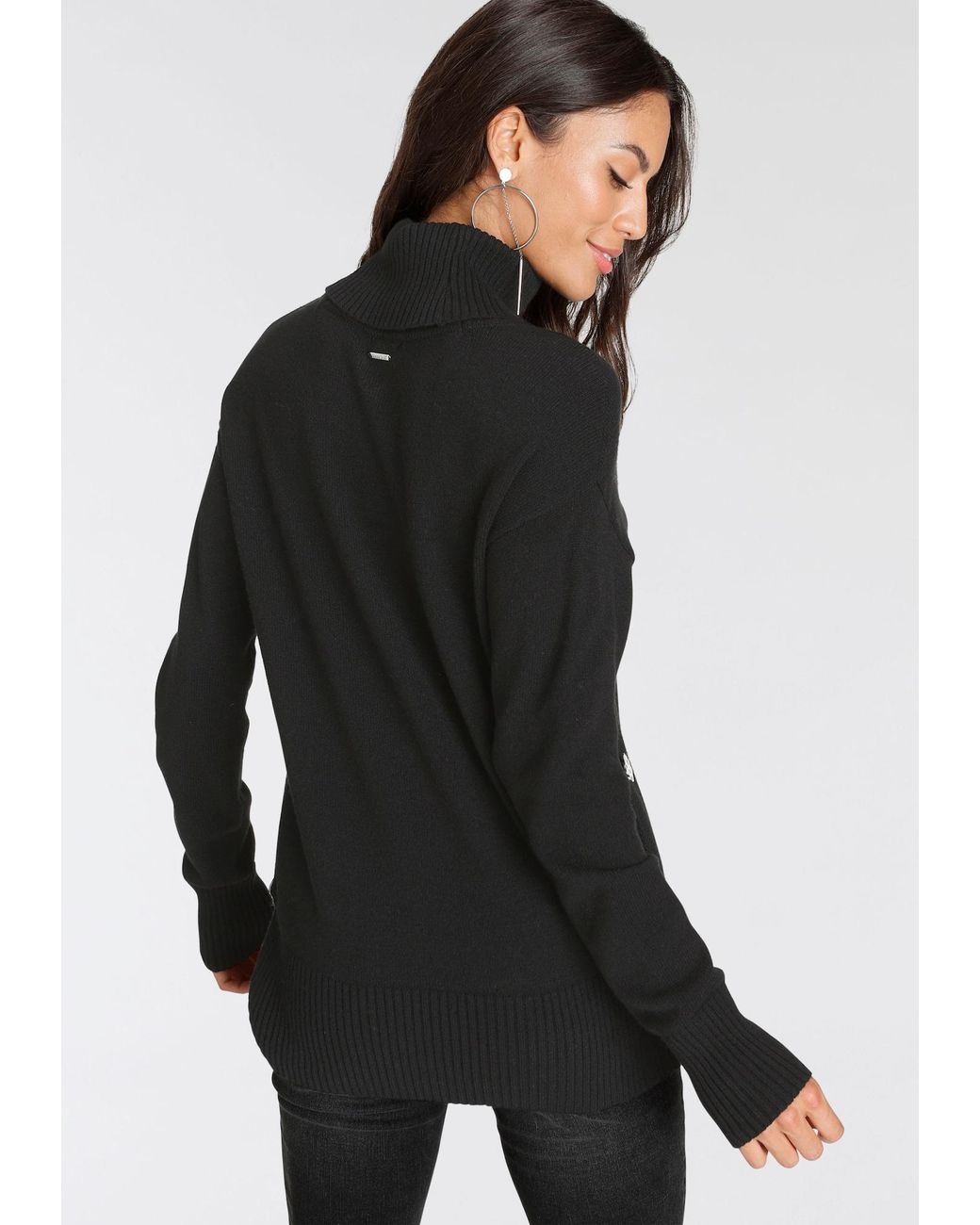Laura Scott Black Pullover