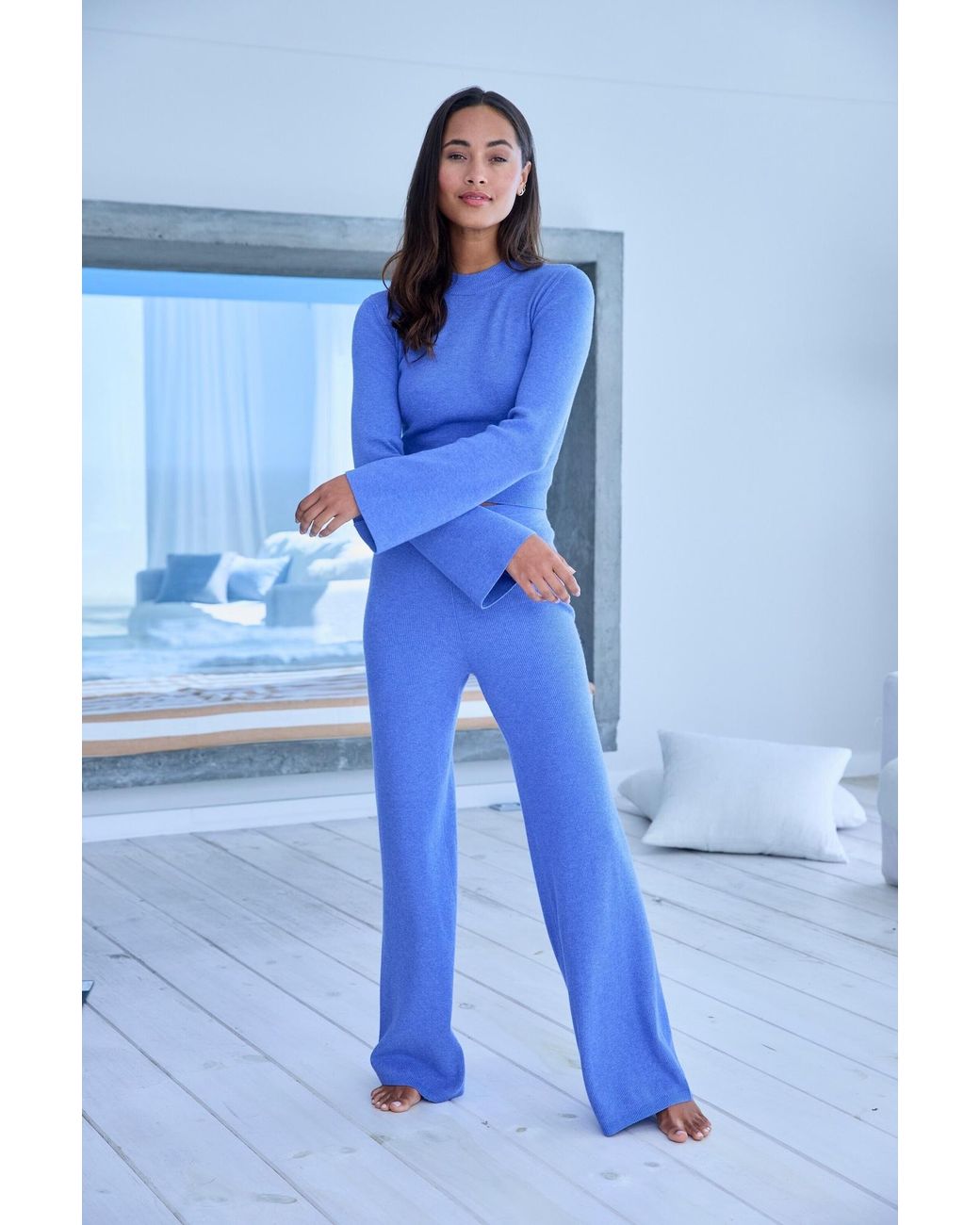 COPENHAGEN Blue Pullover