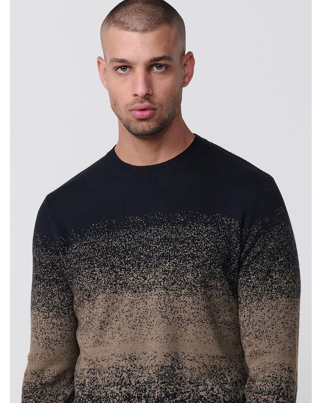 Koröshi Black Pullover